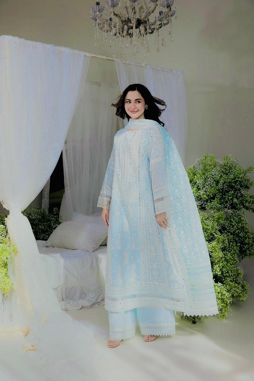WhatsApp-Image-2026-04-07-at-3.03.18-PM.jpeg QALAMKAR 3pc Embroiderd Summer Casual Collection - Image 1